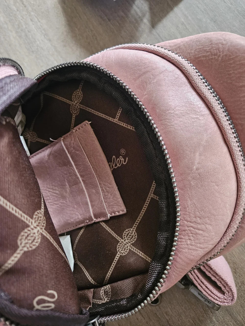 Wrangler Dusty Pink Sling Bag, Crossbody/Chest Bag